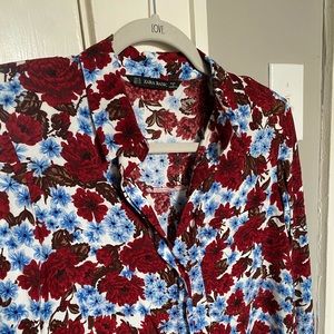 ZARA floral blouse with shoulder pads and pocket